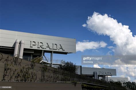 gruppo prada spa stabilimento civitanova marche|Prada, l'ultimo traguardo: un polo per sfidare i francesi (e il primo .